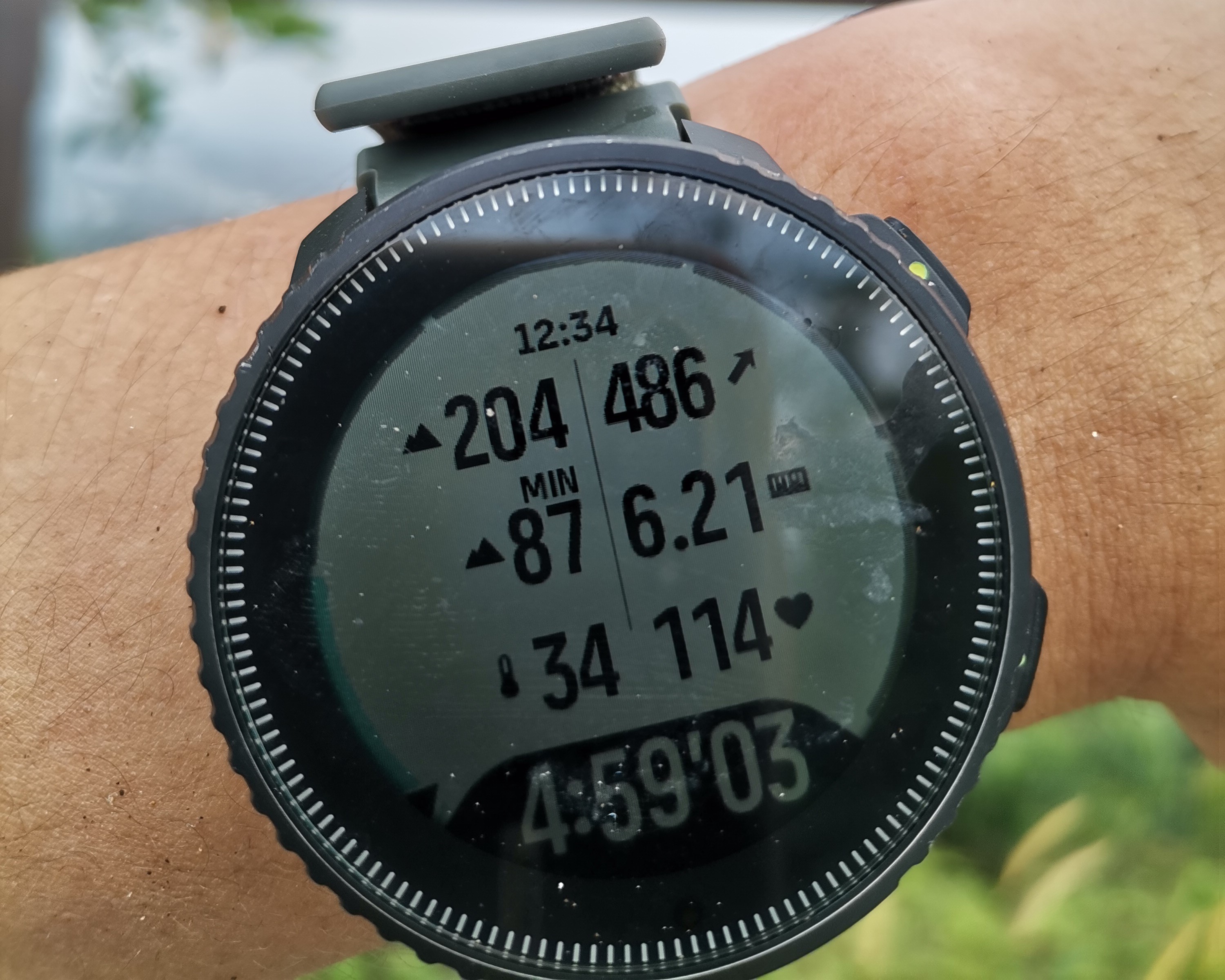 Suunto SV yellowish 2.jpg